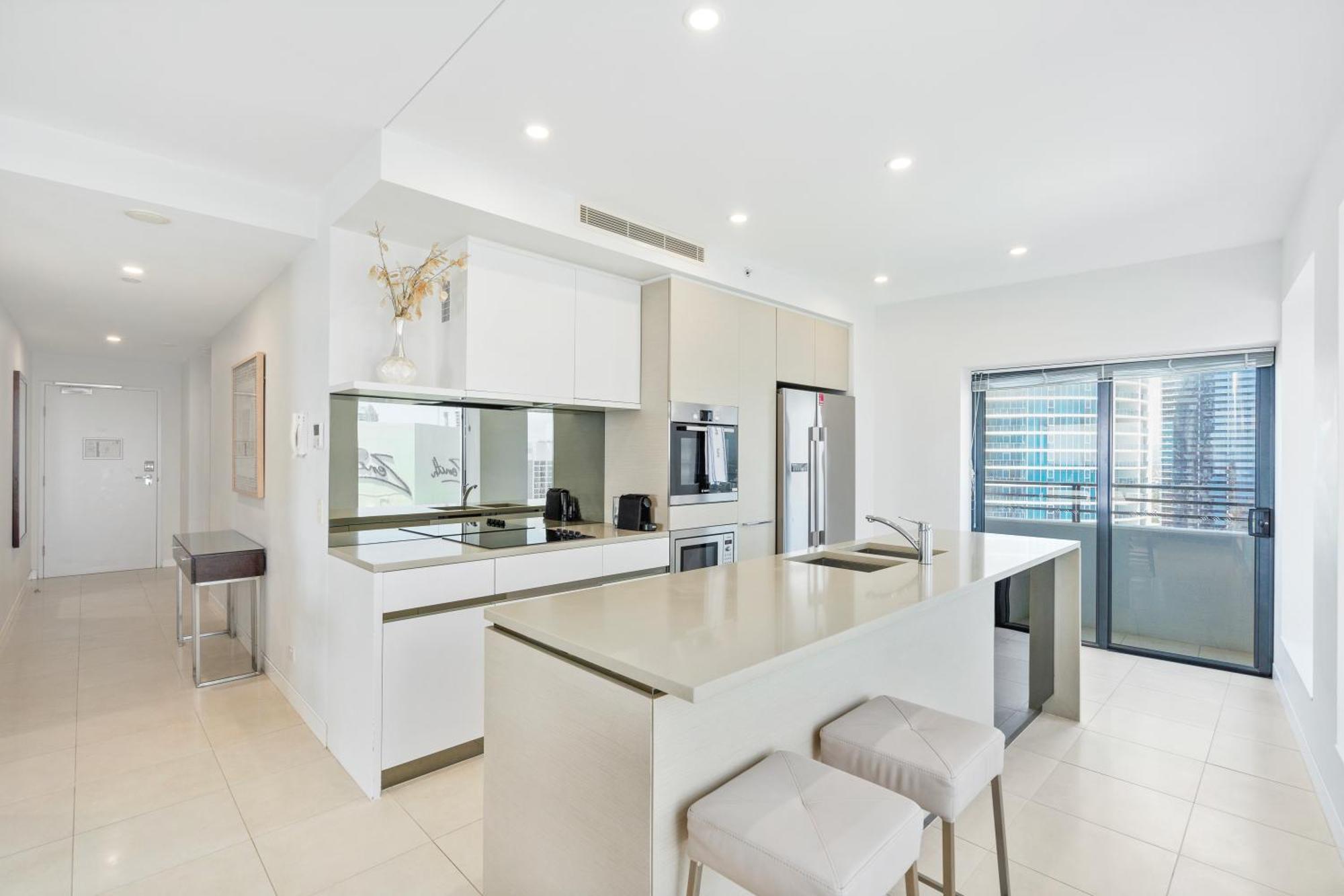 Soul Beachfront 3 Brm Sleeps 8 - Optimise Bnb Голд-Кост Экстерьер фото